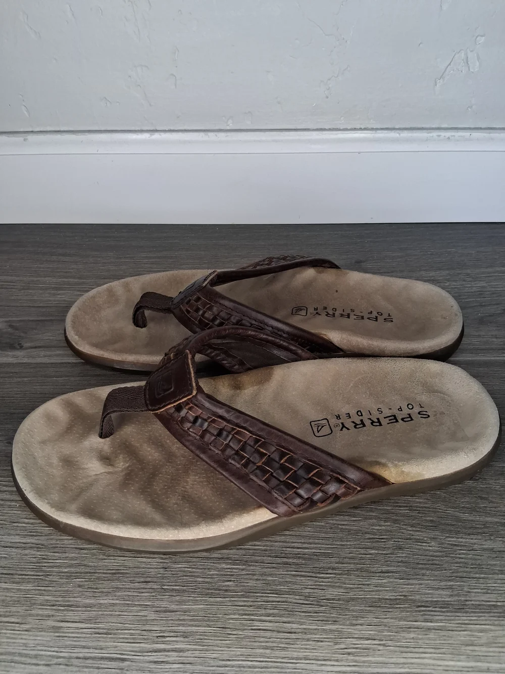 Sperry Top-Sider Men's Brown Woven Leather Flip Flop Sandals Sz 8M Comfort Beach